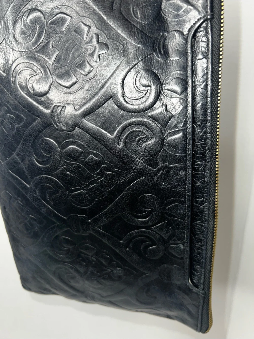 Hobo Black Embossed Leather Wristlet Clutch Bag/Purse with Heart Designs